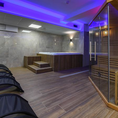 Hotel Rivus Песк'єра-дель-Гарда Екстер'єр фото