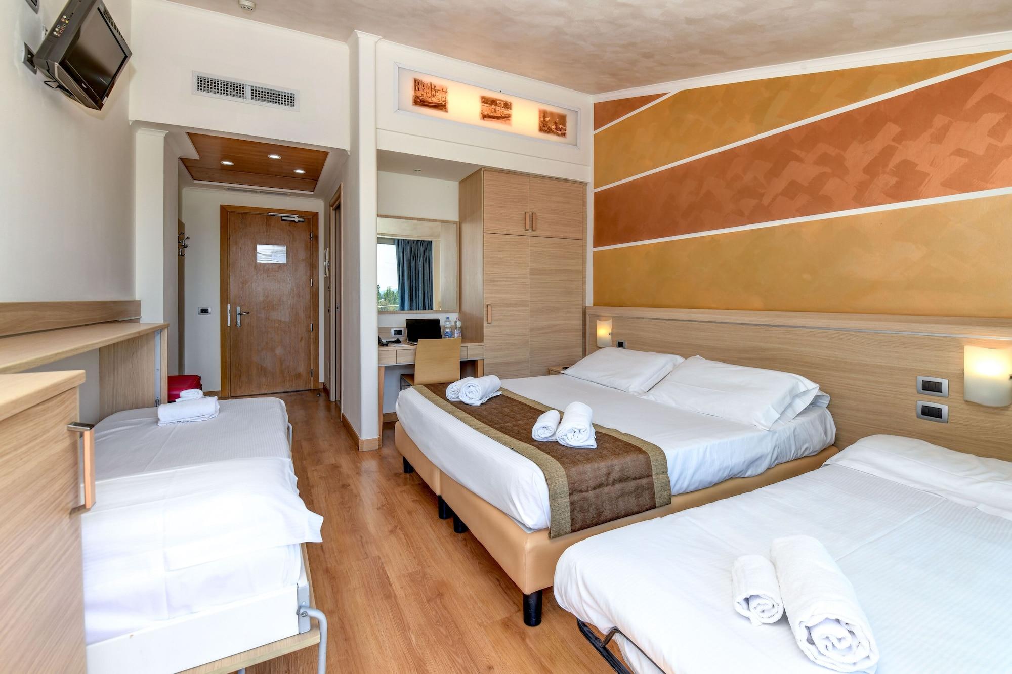 Hotel Rivus Песк'єра-дель-Гарда Екстер'єр фото