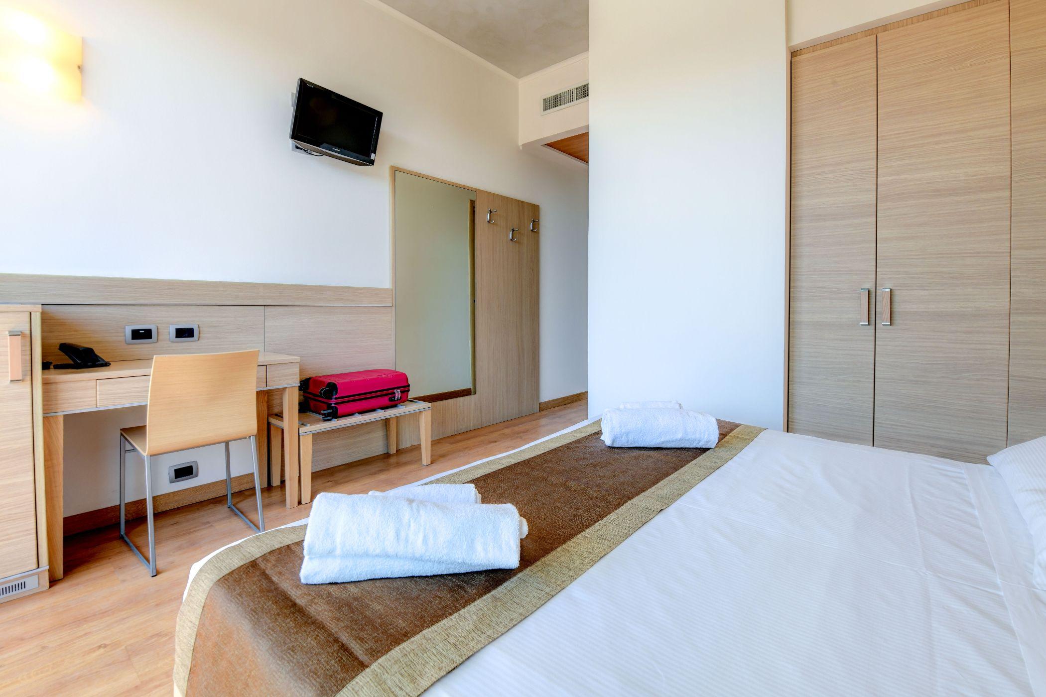 Hotel Rivus Песк'єра-дель-Гарда Екстер'єр фото